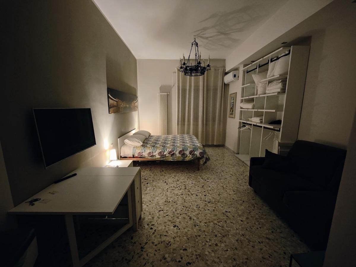 La Dimora Dell'Avvocato Apartment Naples Exterior photo